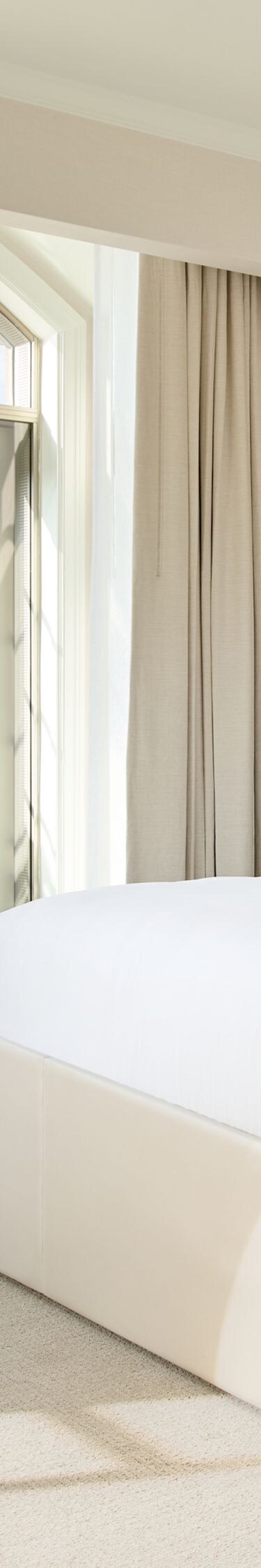 Bethune Suite king bedroom