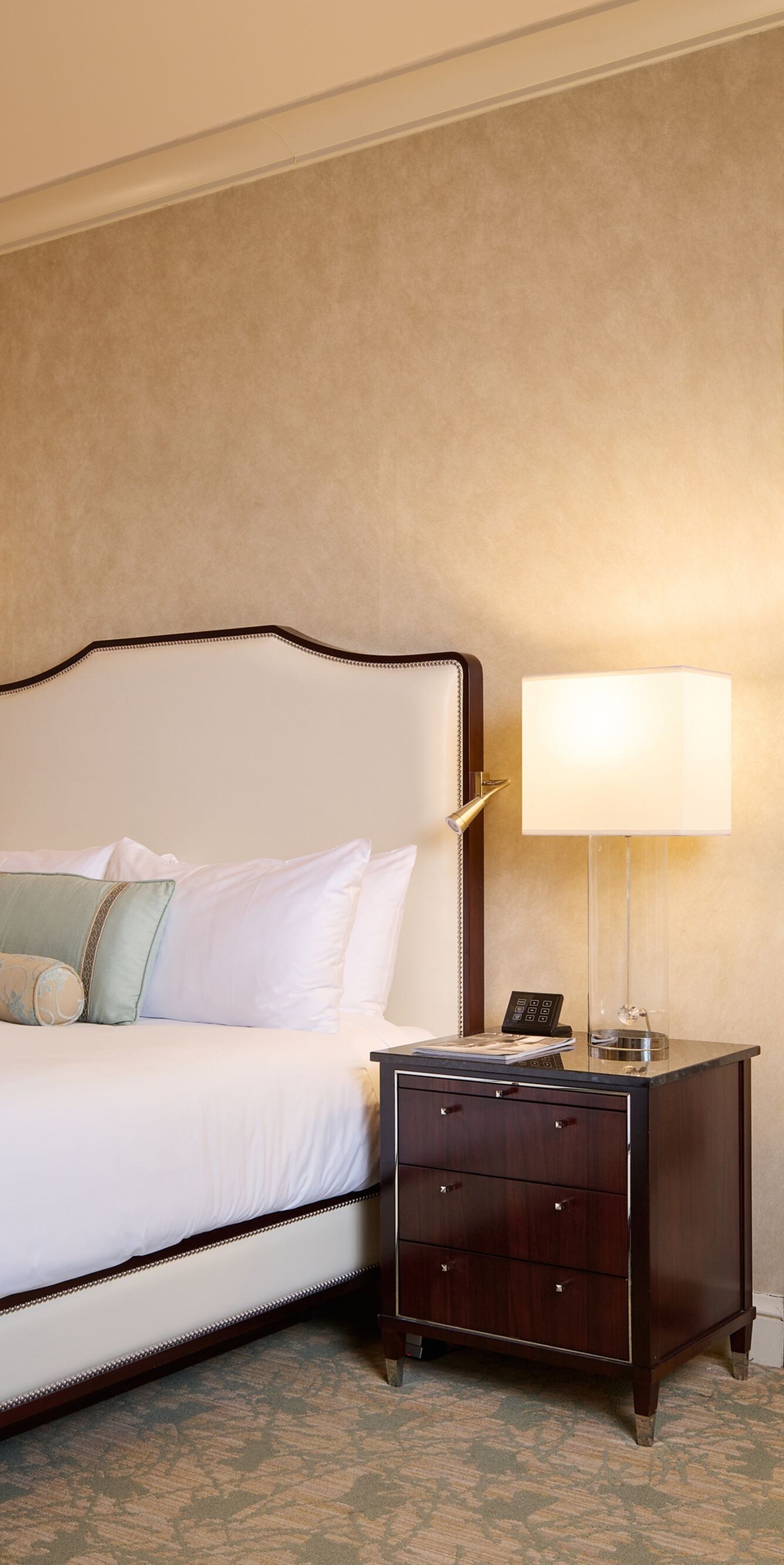 Spacious king bedroom