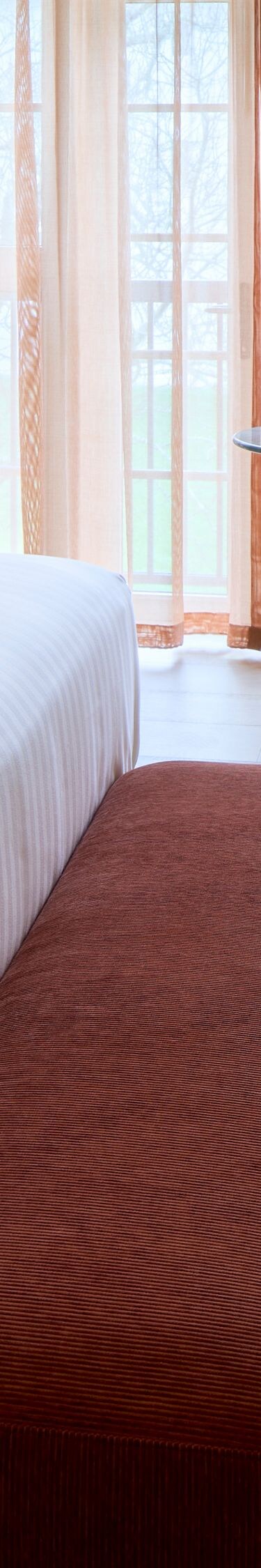 King bed, armchair, dresser, TV