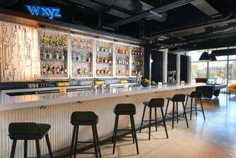 W XYZ Bar