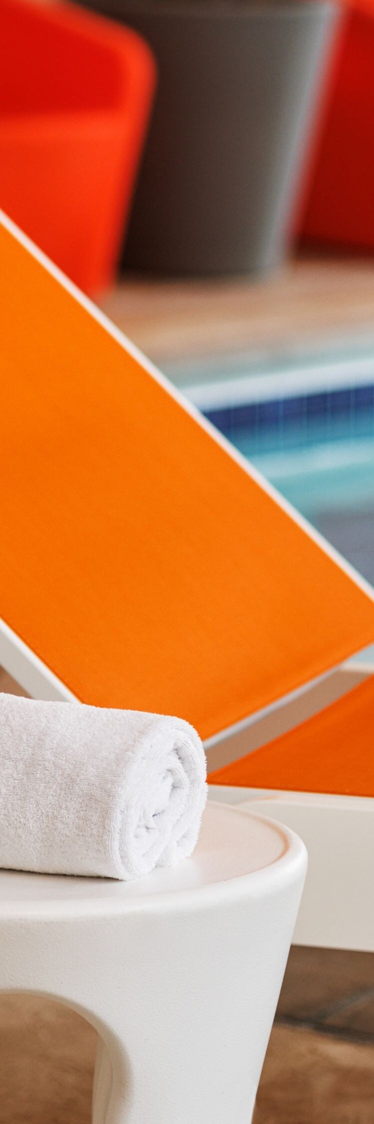 Poolside seating