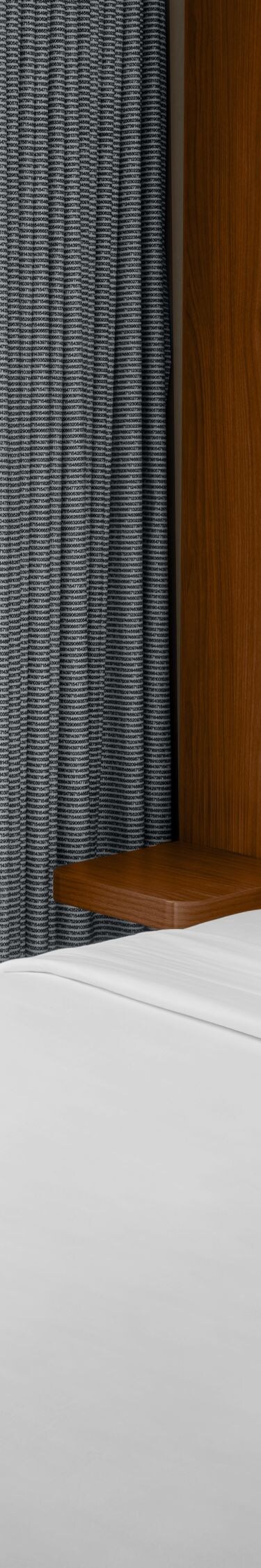 King Guest Room - City View
