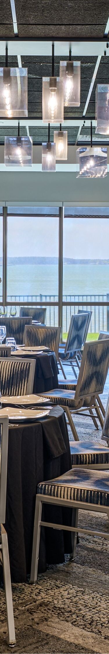 Dine and connect at Aloft Ocean City.