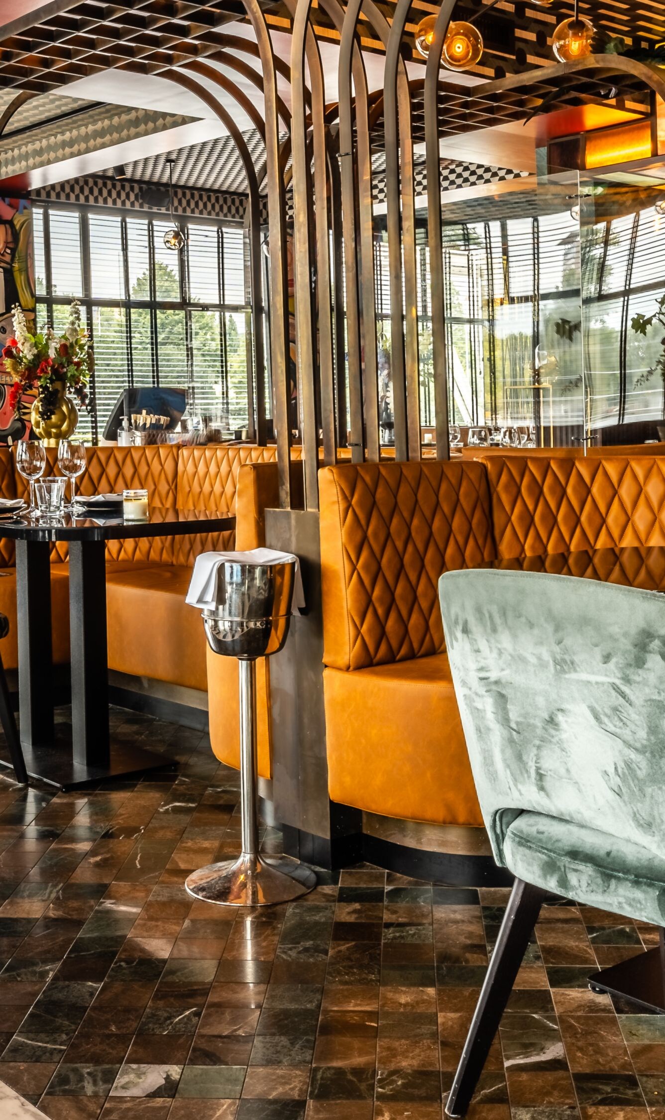 مطعم ذا هاربور كلوب (The Harbour Club)