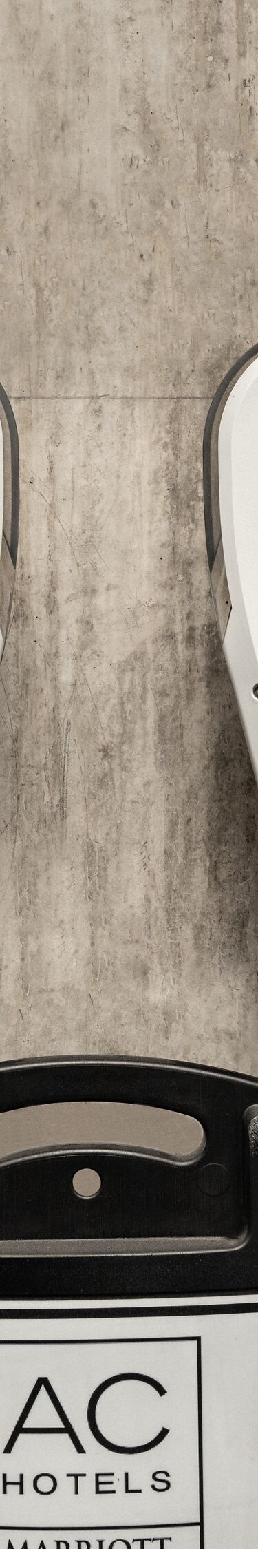 Estaciones de carga para vehículos eléctricos - AC Hotel