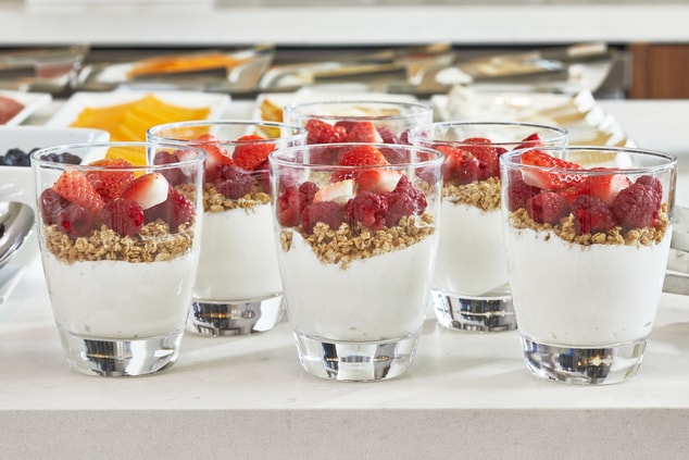 Yogurt parfait with granola and strawberries