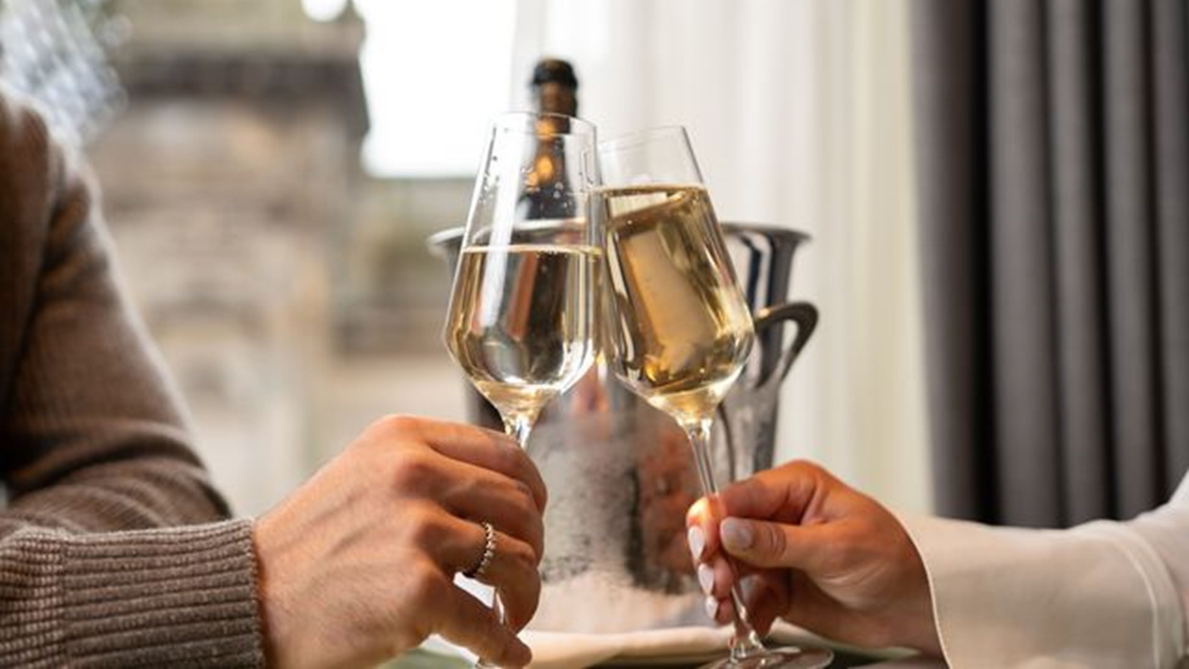 Friday Dinner, Bed and Bubbly