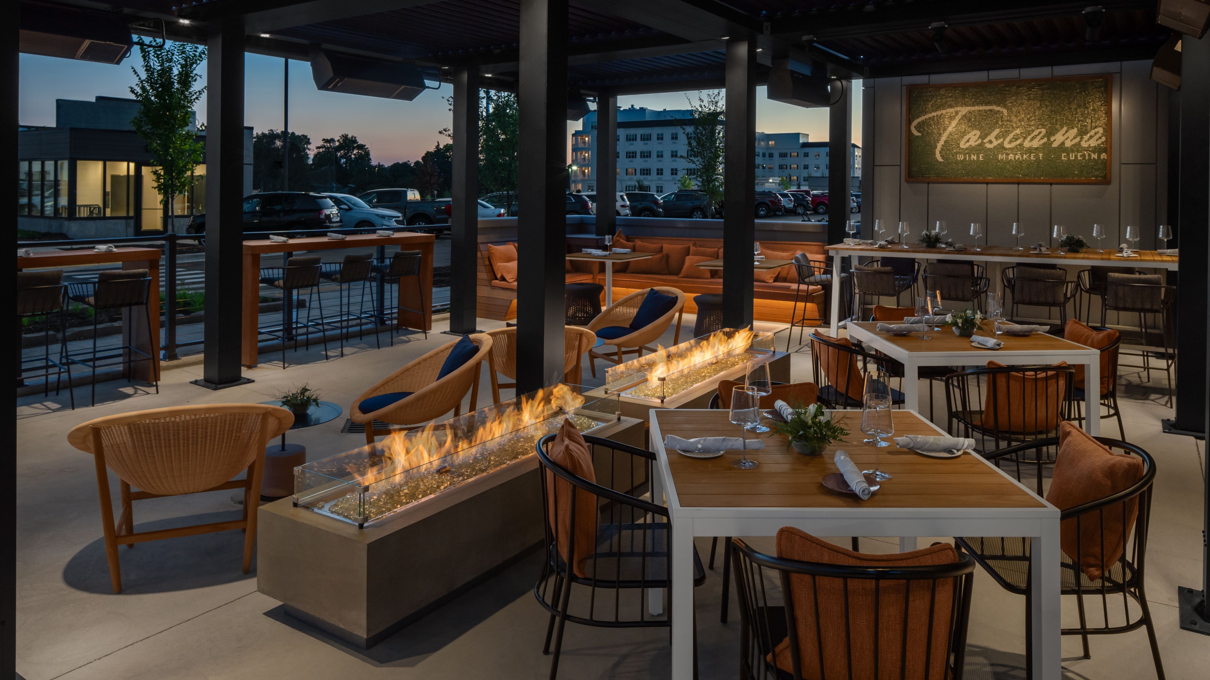 Play, Stay and Dine at Toscana Restaurant