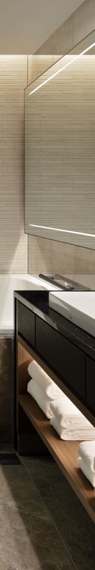 AC_TYOAR_GuestRoom_Premium_Bath_Room