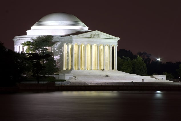 Exterior view of Thomas Jefferson Memorial