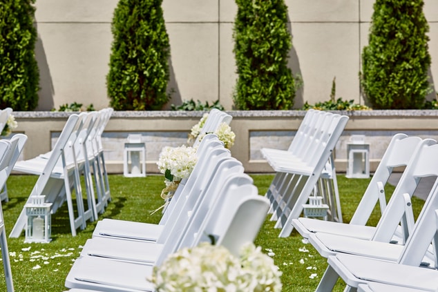 Rooftop garden set for outdoor wedding ceremony