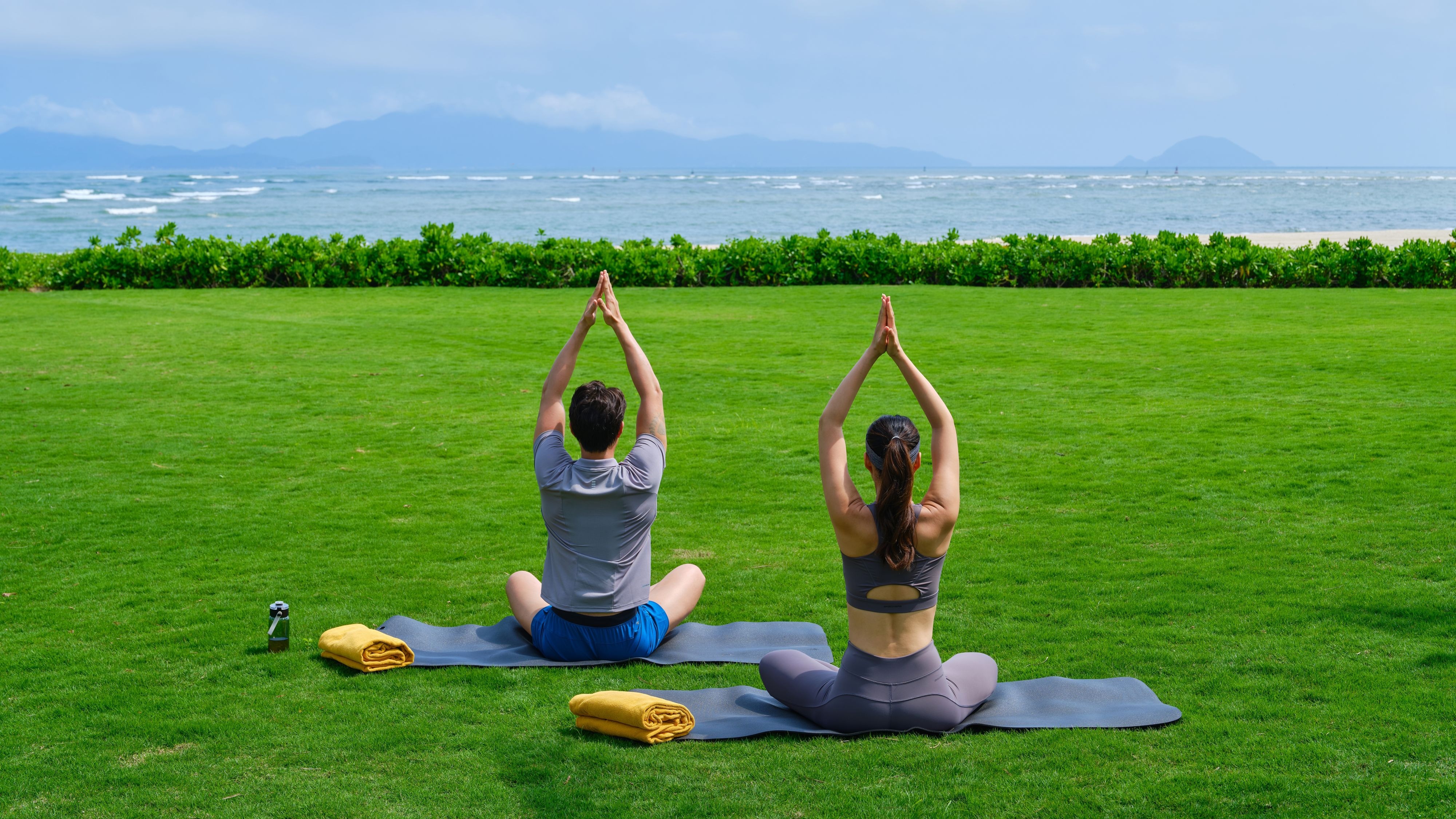 YOGA BY THE SEA