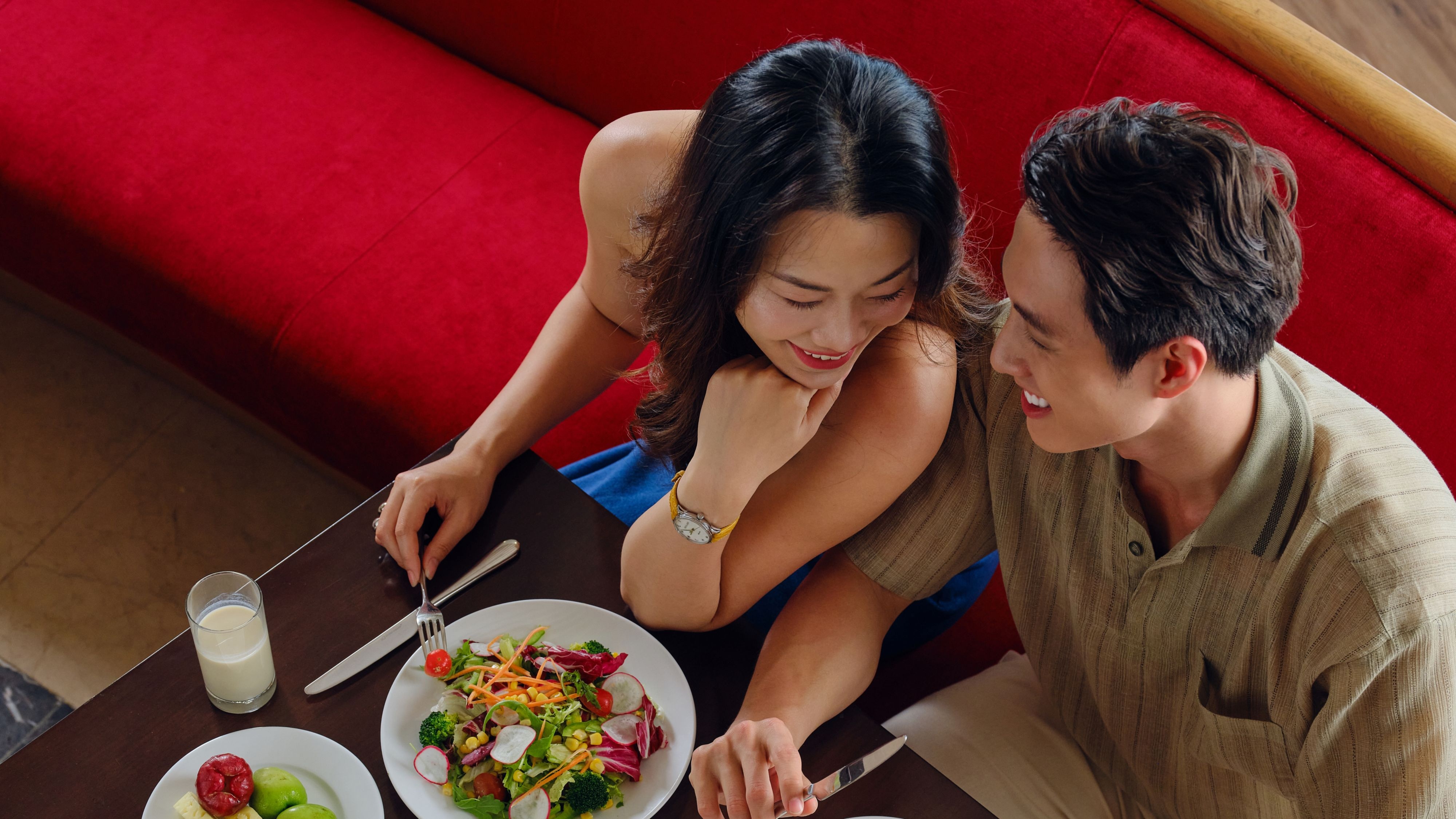BONVOY MEMBER: 10% OFF DINING