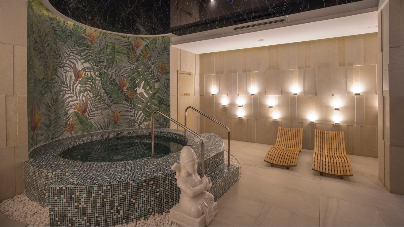 Soothe your senses at the spa’s Jacuzzi bath.