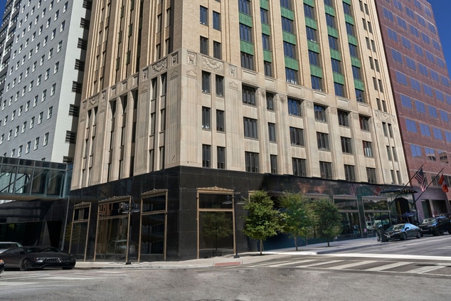 Downtown Dallas Hotel Exterior Image