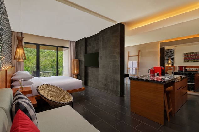 spacious-suite-room-in-uluwatu-bali