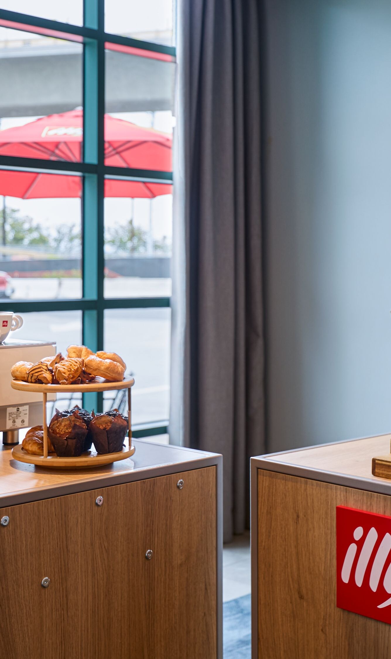 Illy Cafè