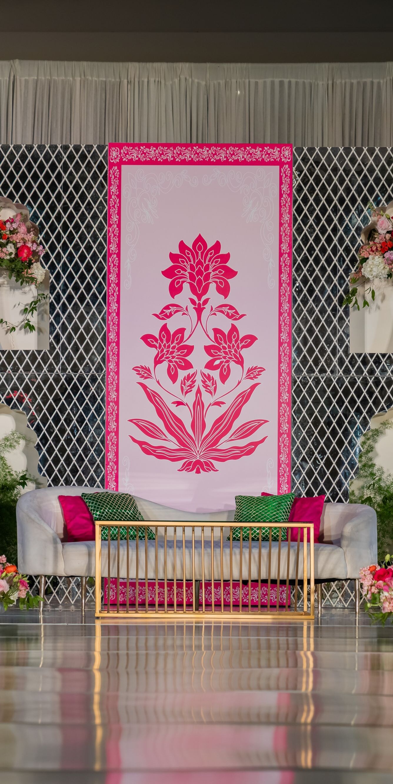 Indian Wedding - Pillar-less Mandap