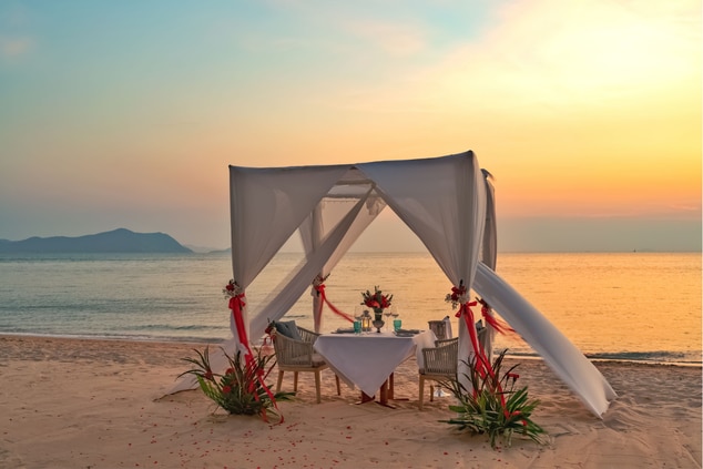 Romantic Dining at Beach