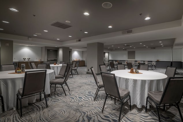 Banquet meeting room