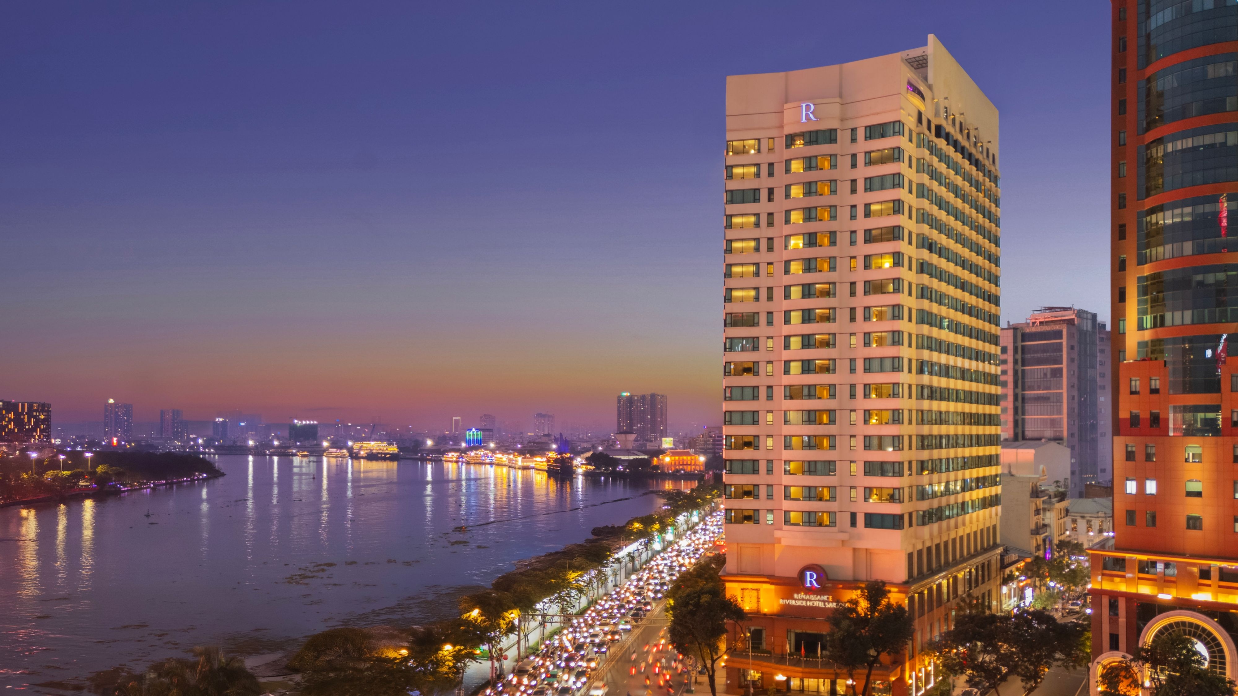 where to stay hotel image