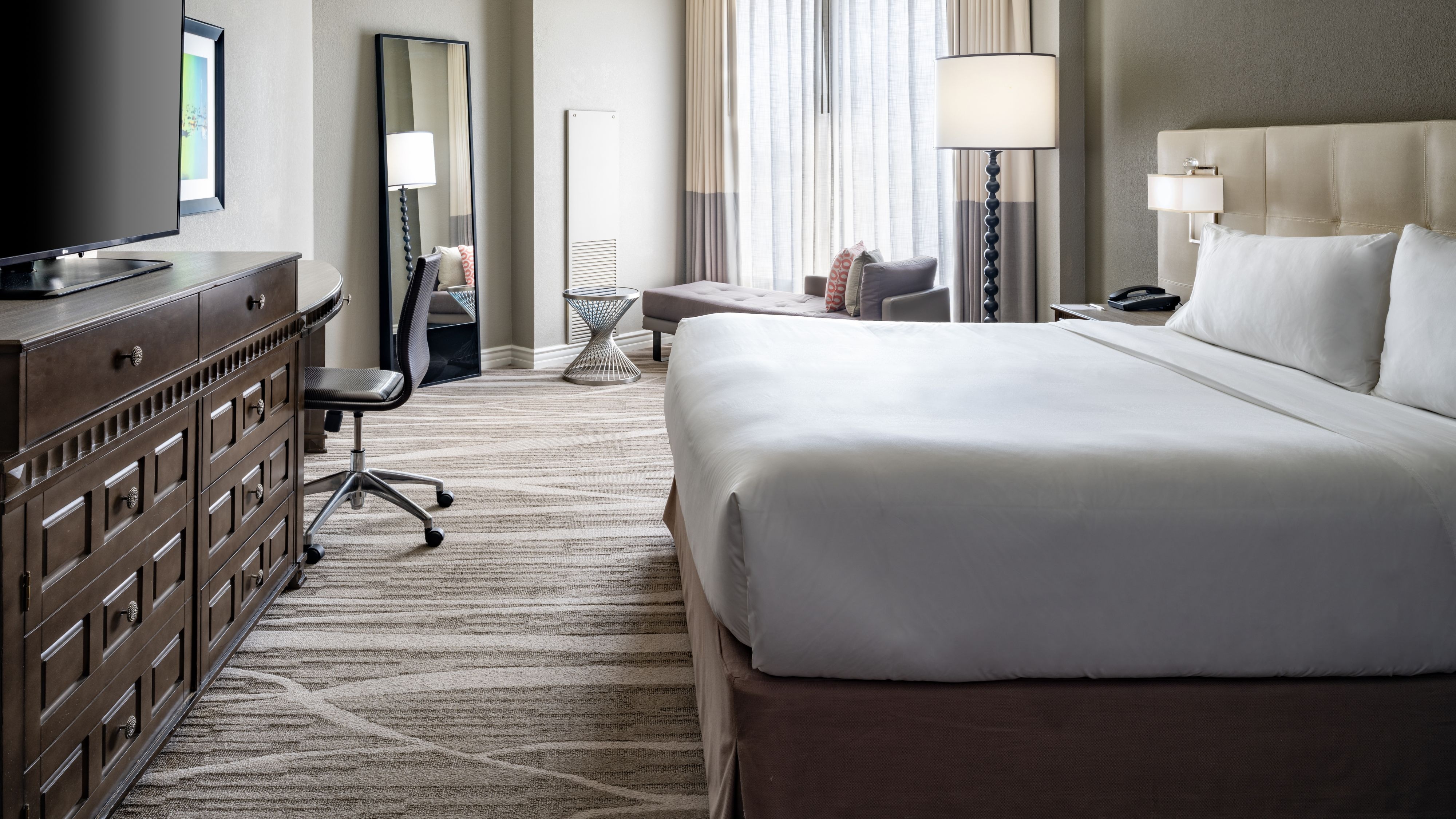 A Little Extra Each Day: $100 Daily Credit