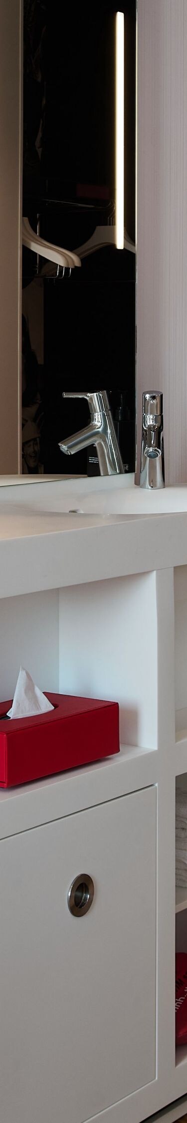Vanity sink in guest room