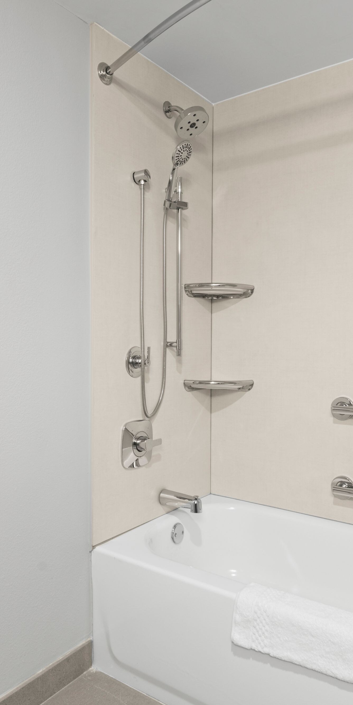 accessible bathtub with grab bars