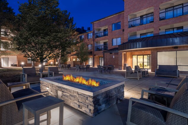 Outdoor Patio Firepit 
