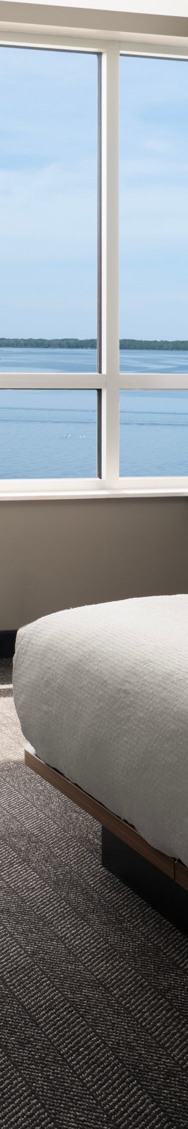 Accessible king room with bay view