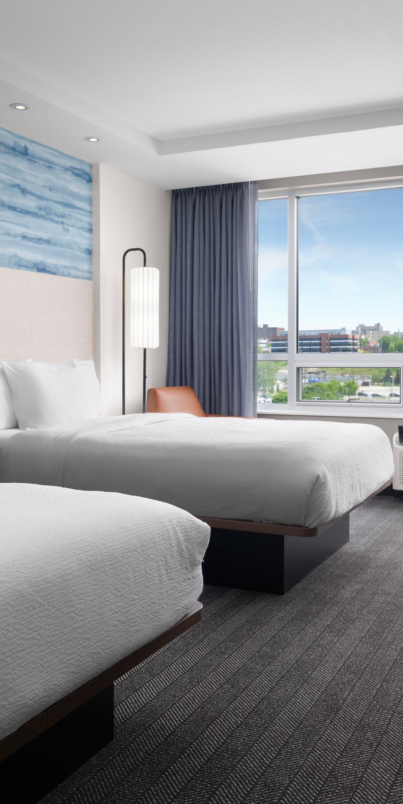 High-floor queen room with view