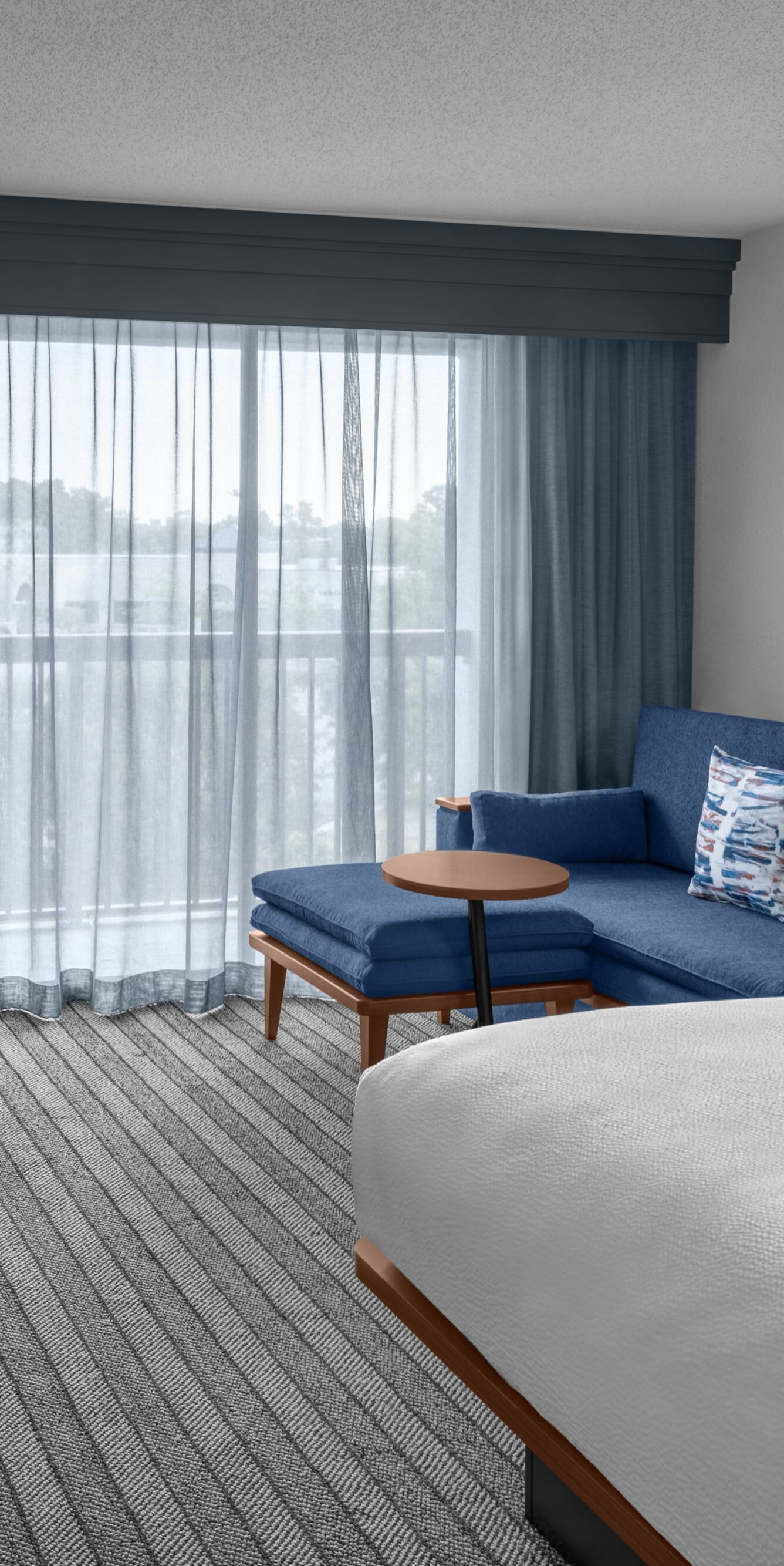 King Guest Room with Balcony, sofa, desk, tv