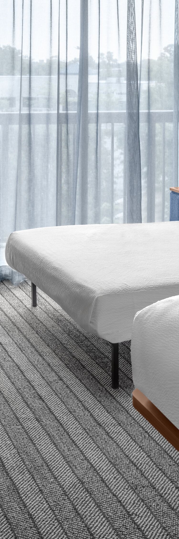 King Guest Room with Balcony and Sofa Bed, desk