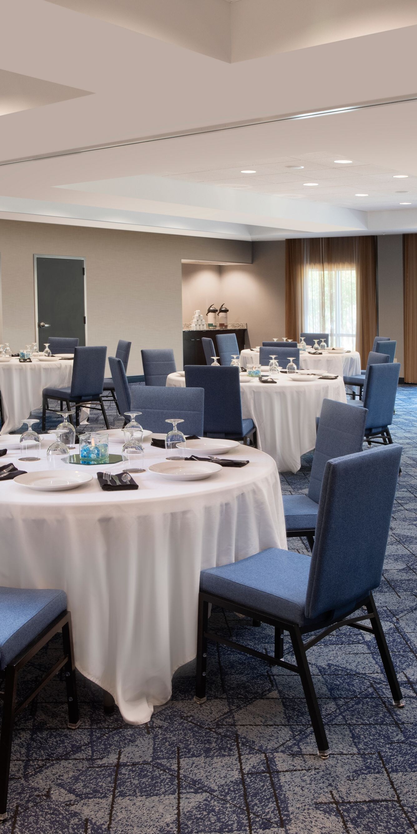 Courtyard banquet room event setup