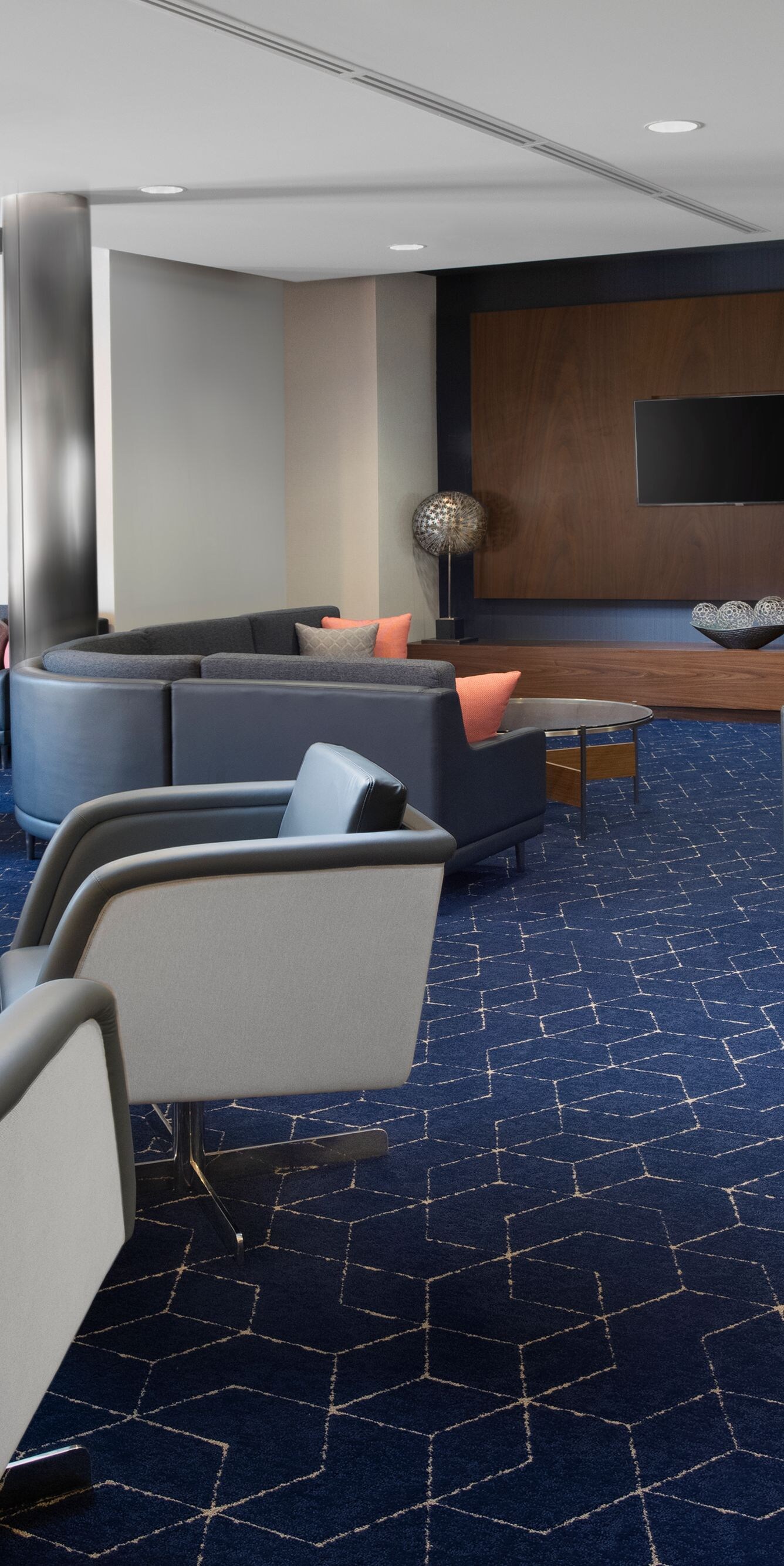 Courtyard lobby seating area
