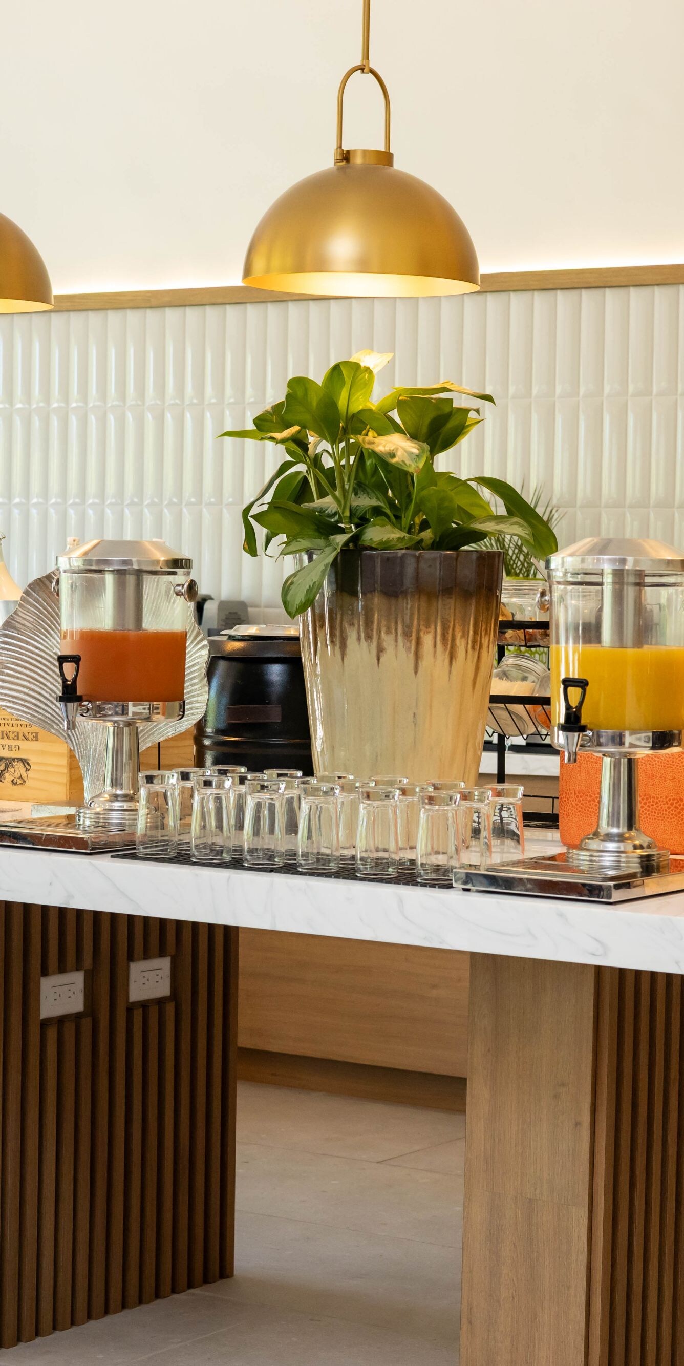 Zona de desayuno bufet en Kitchen & Bar
