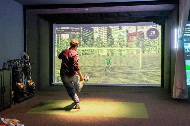 Topgolf Virtual Game Simulator