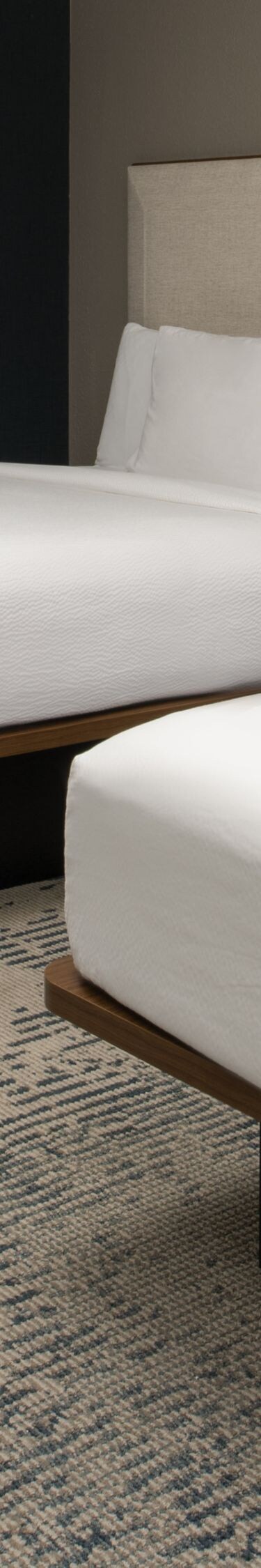2 queen beds