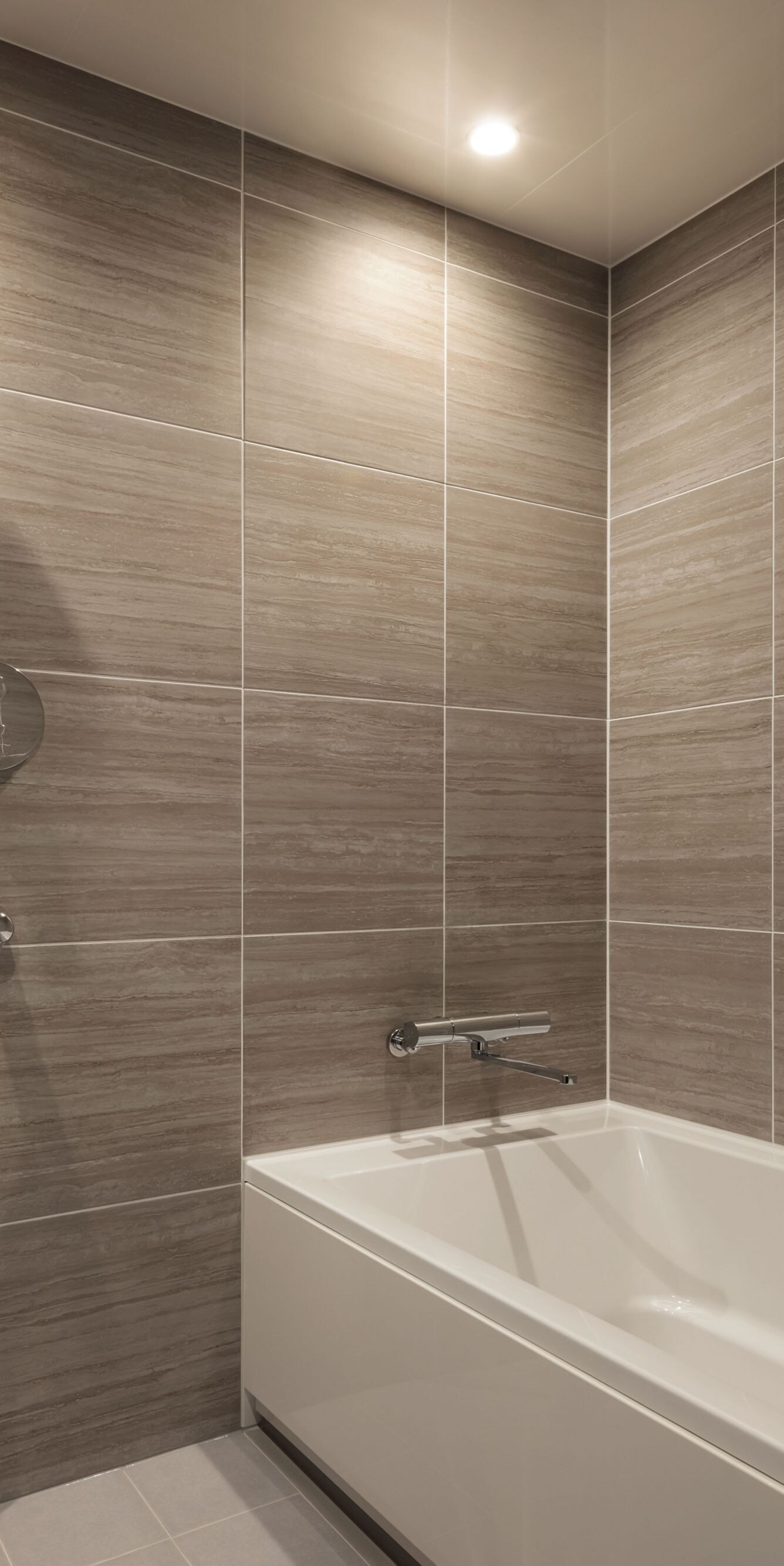 Sunset Suite Bathroom