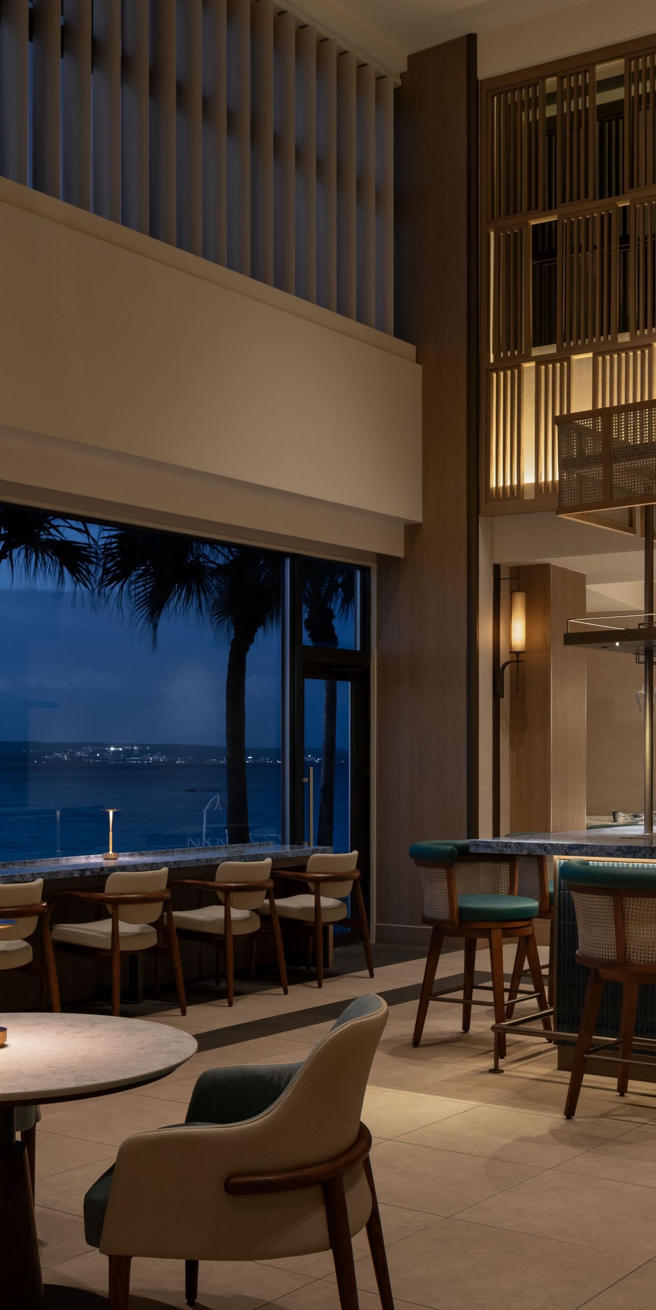 Lobby Lounge Bar night