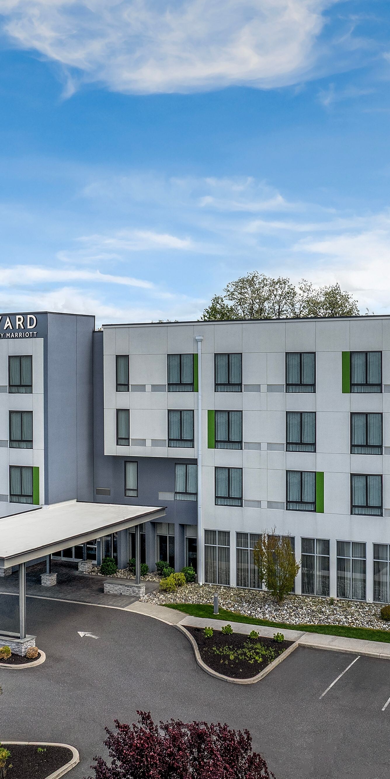 Courtyard Exterior_Day