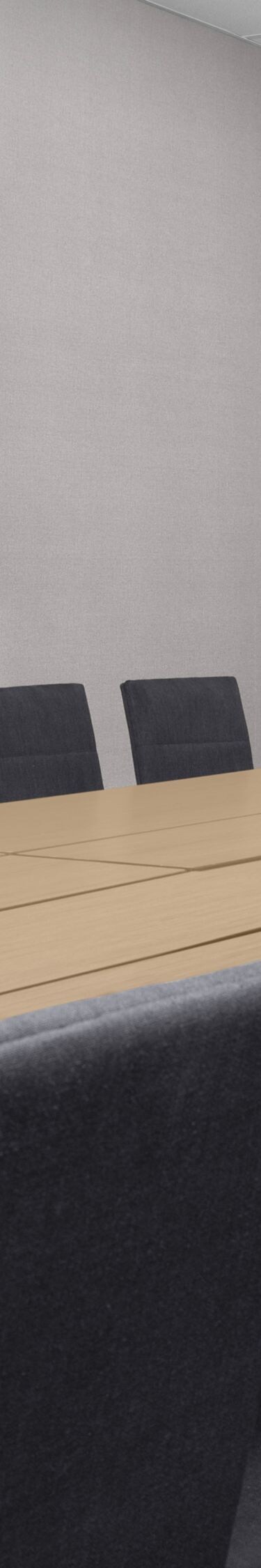Garden Meeting Room with boardroom table