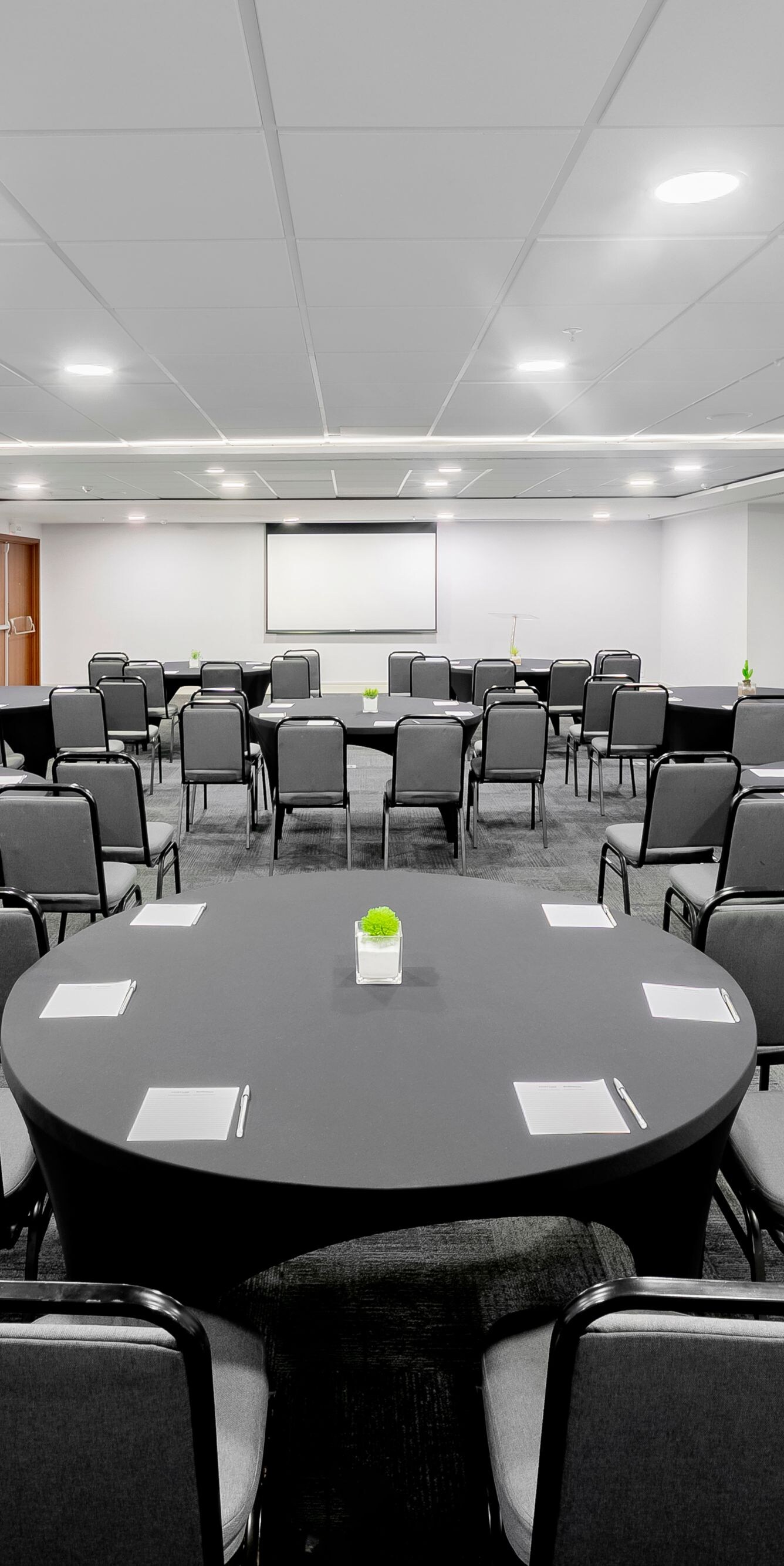 Meeting room with cabaret style seating