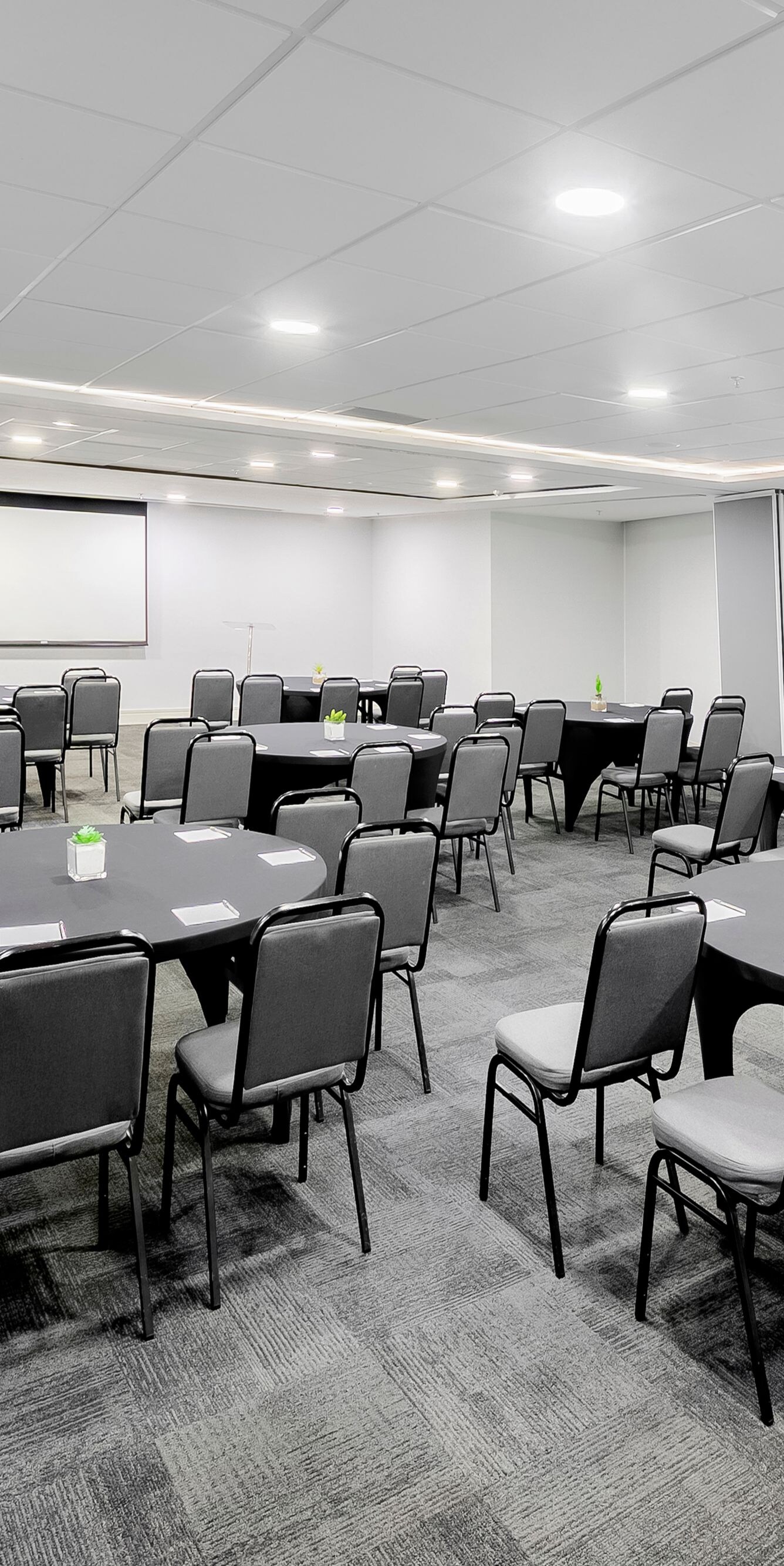 Meeting room with cabaret style seating
