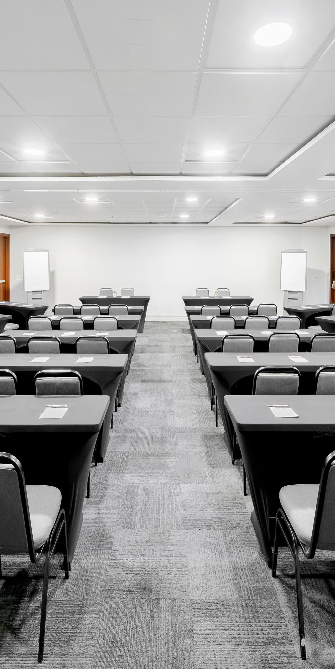 Meeting room with classroom style setup