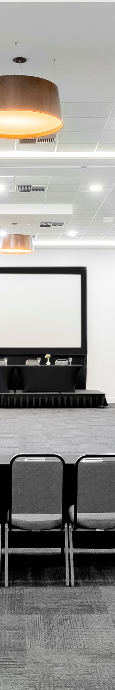 Meeting room with U-shape table setup