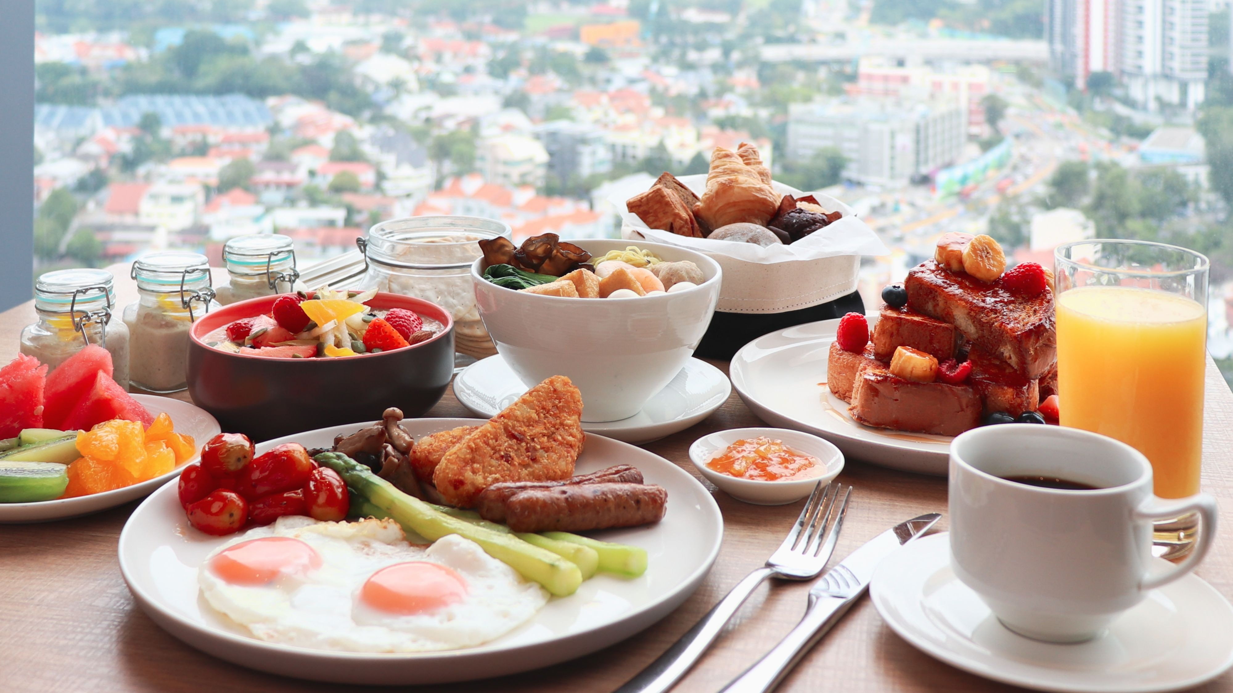 Stay with Breakfast