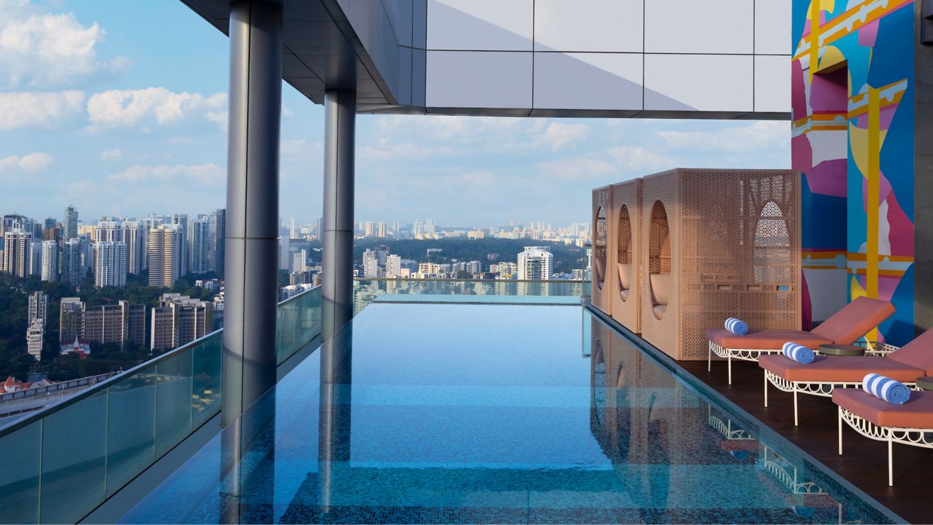 Courtyard Singapore Infinity Pool