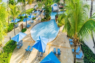 Courtyard Isla Verde Beach Resort
