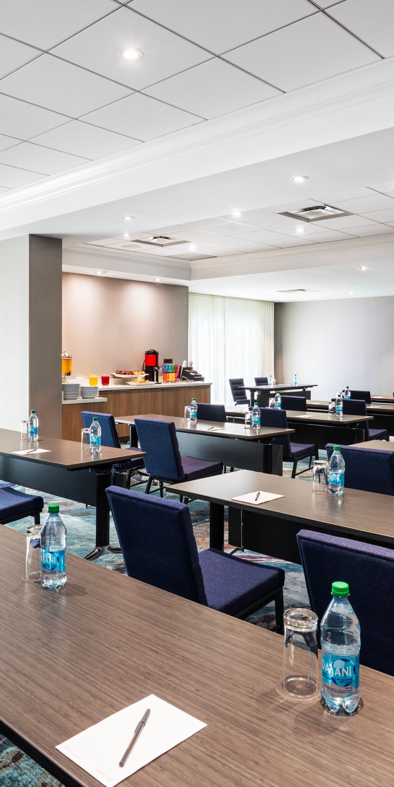 Configuration salle de classe dans une salle de réunion 